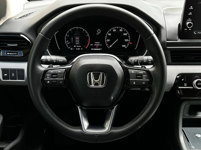 Used 2025 Honda Pilot EX-L image 14