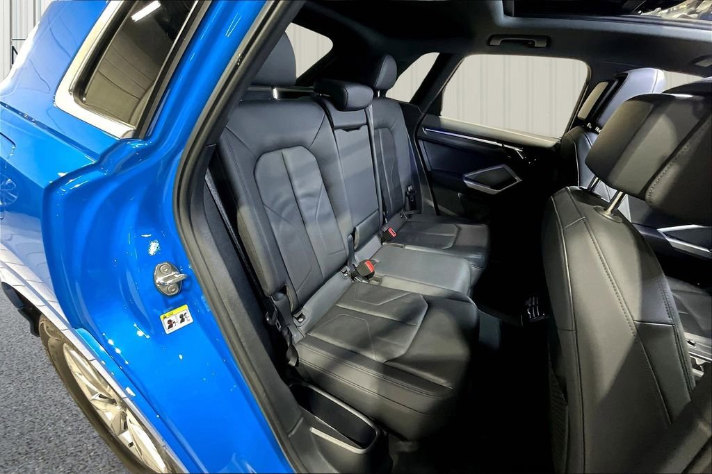 Used 2022 Audi Q3 2.0T Premium Plus image 25