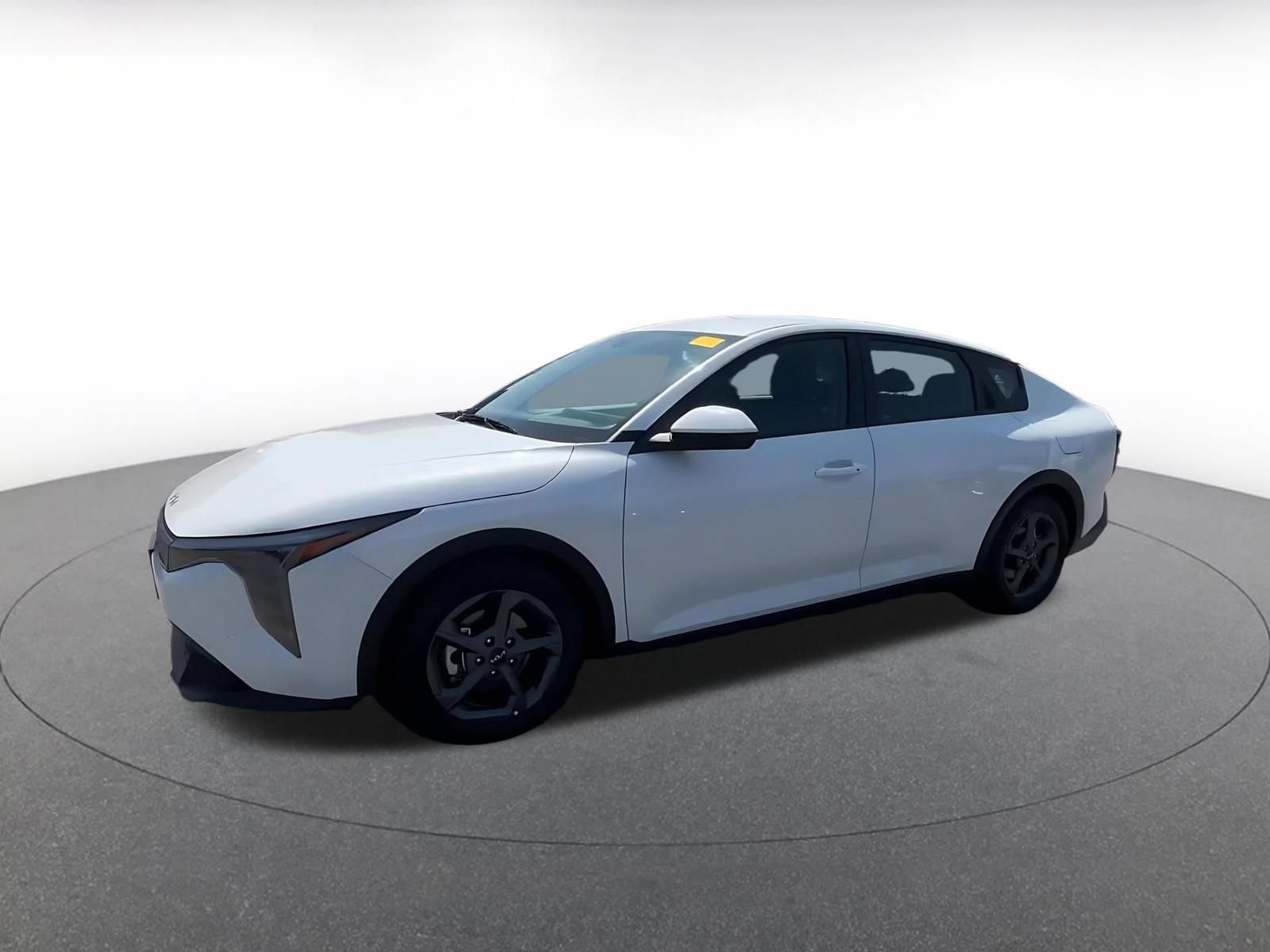 Used 2026 Kia K4 FWD image 8