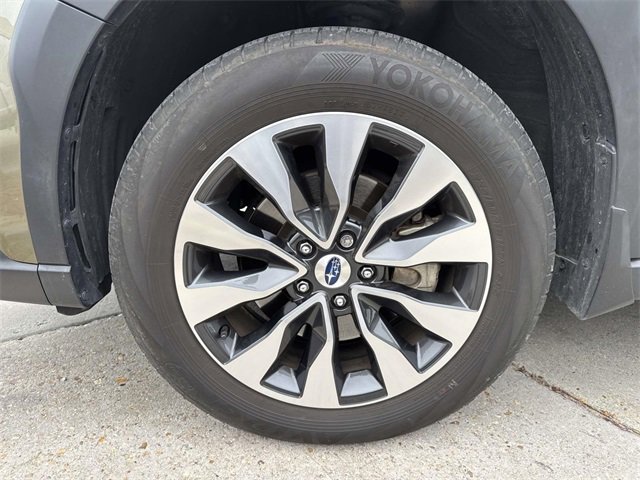 Used 2024 Subaru Outback Limited XT image 3