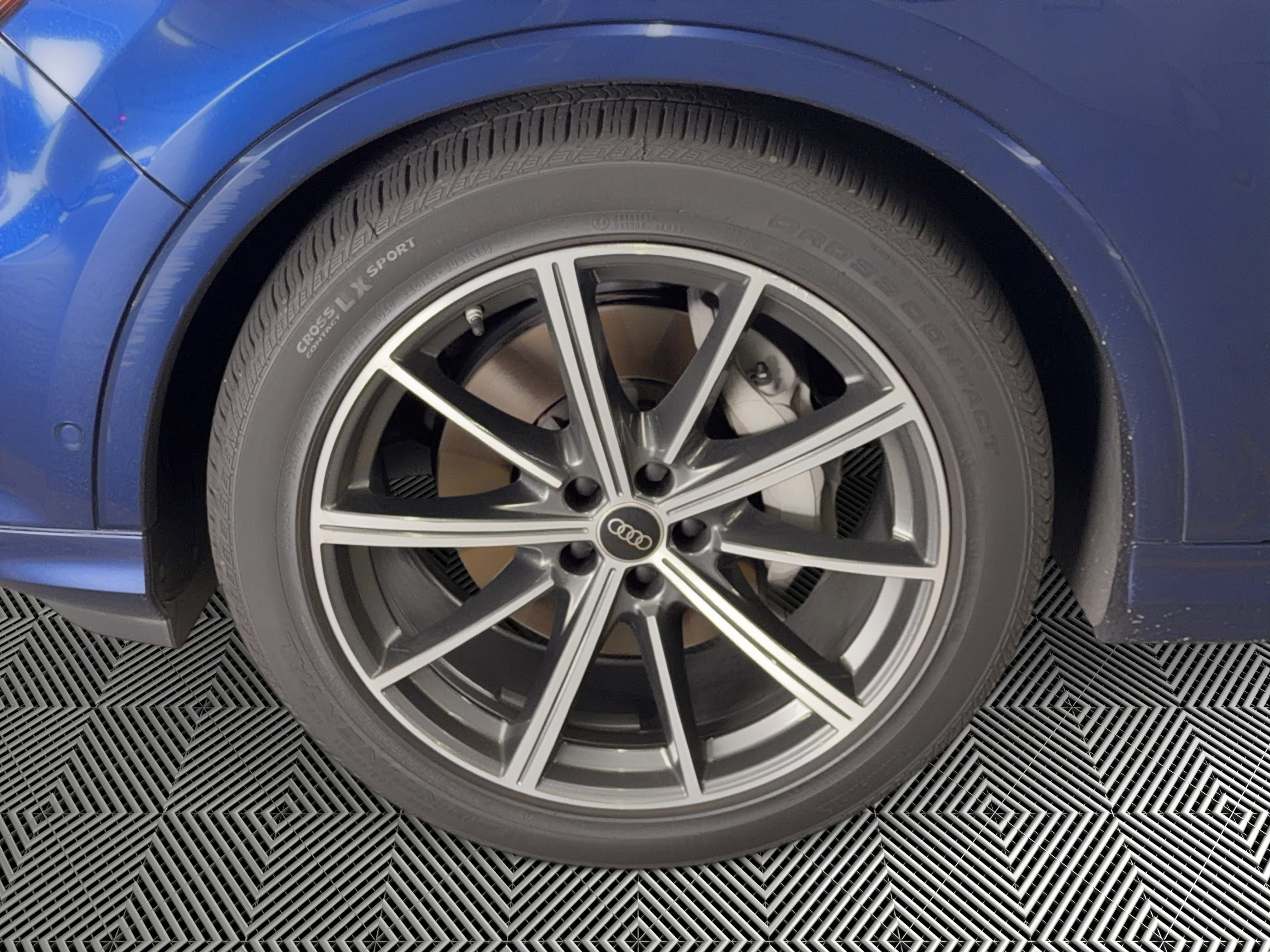 Used 2023 Audi Q7 3.0T Prestige w/ Prestige Package image 12