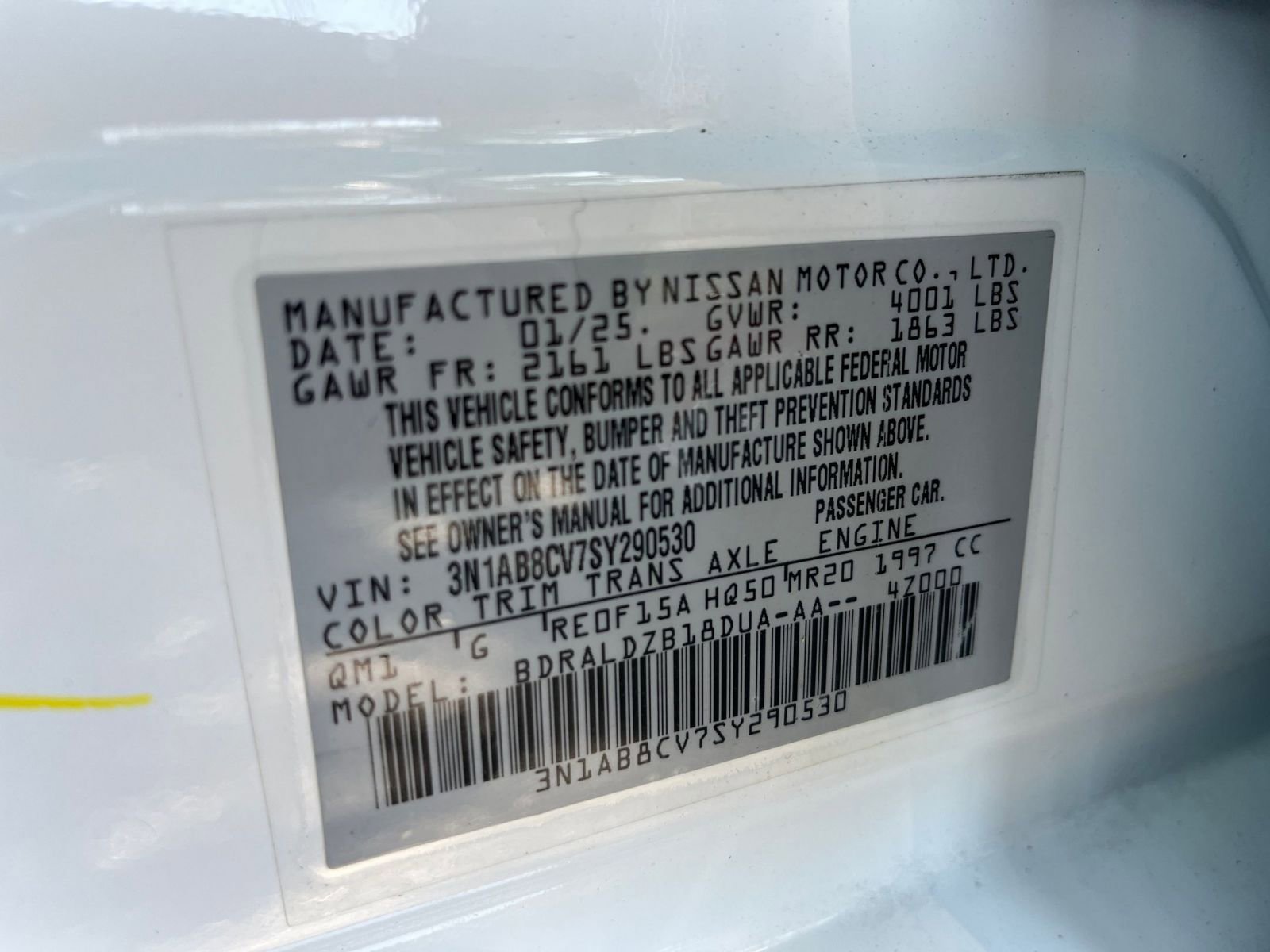 Used 2025 Nissan Sentra SV FWD image 27