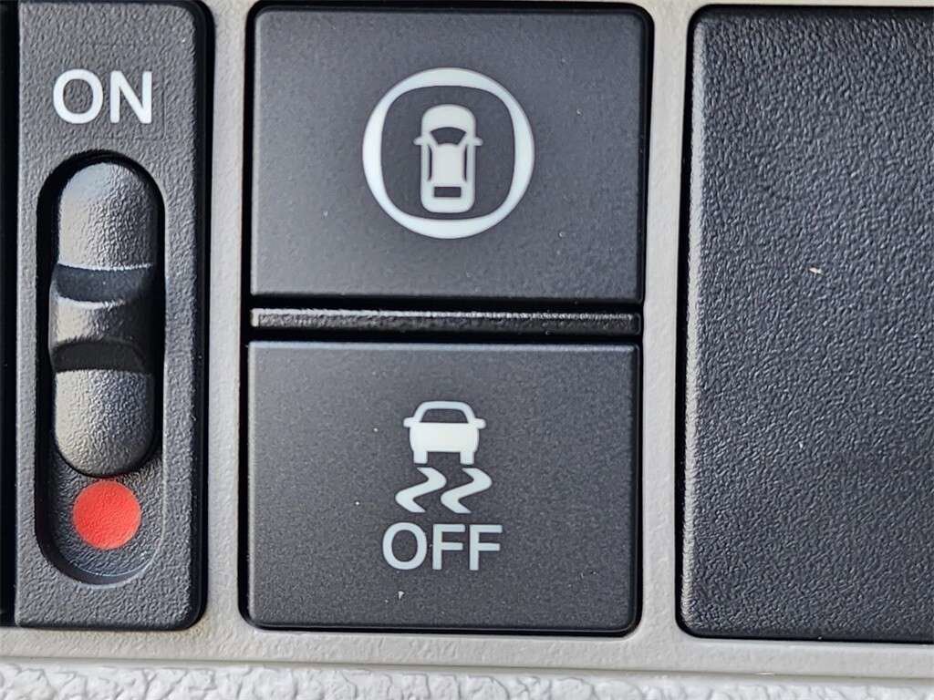 Certified 2024 Honda Odyssey EX image 27