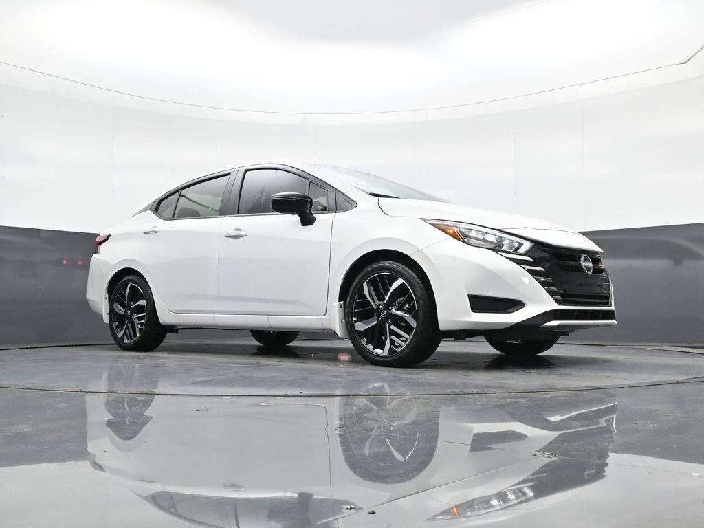 New 2025 Nissan Versa SR w/ Trunk Package FWD image 16