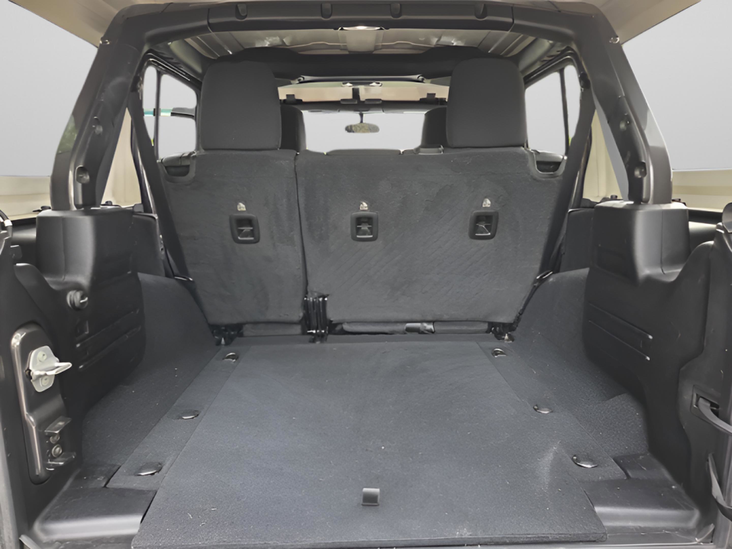 Used 2020 Jeep Wrangler Unlimited Sport image 25