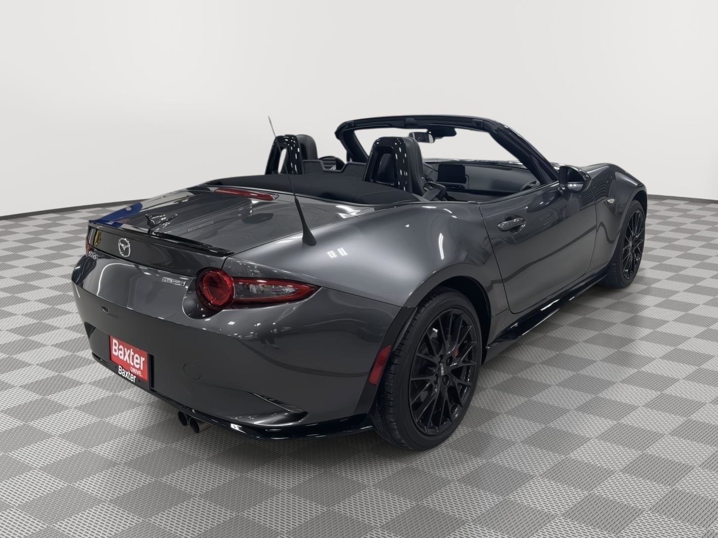 Used 2023 MAZDA MX-5 Miata Club w/ Brembo/BBS Recaro Package image 10