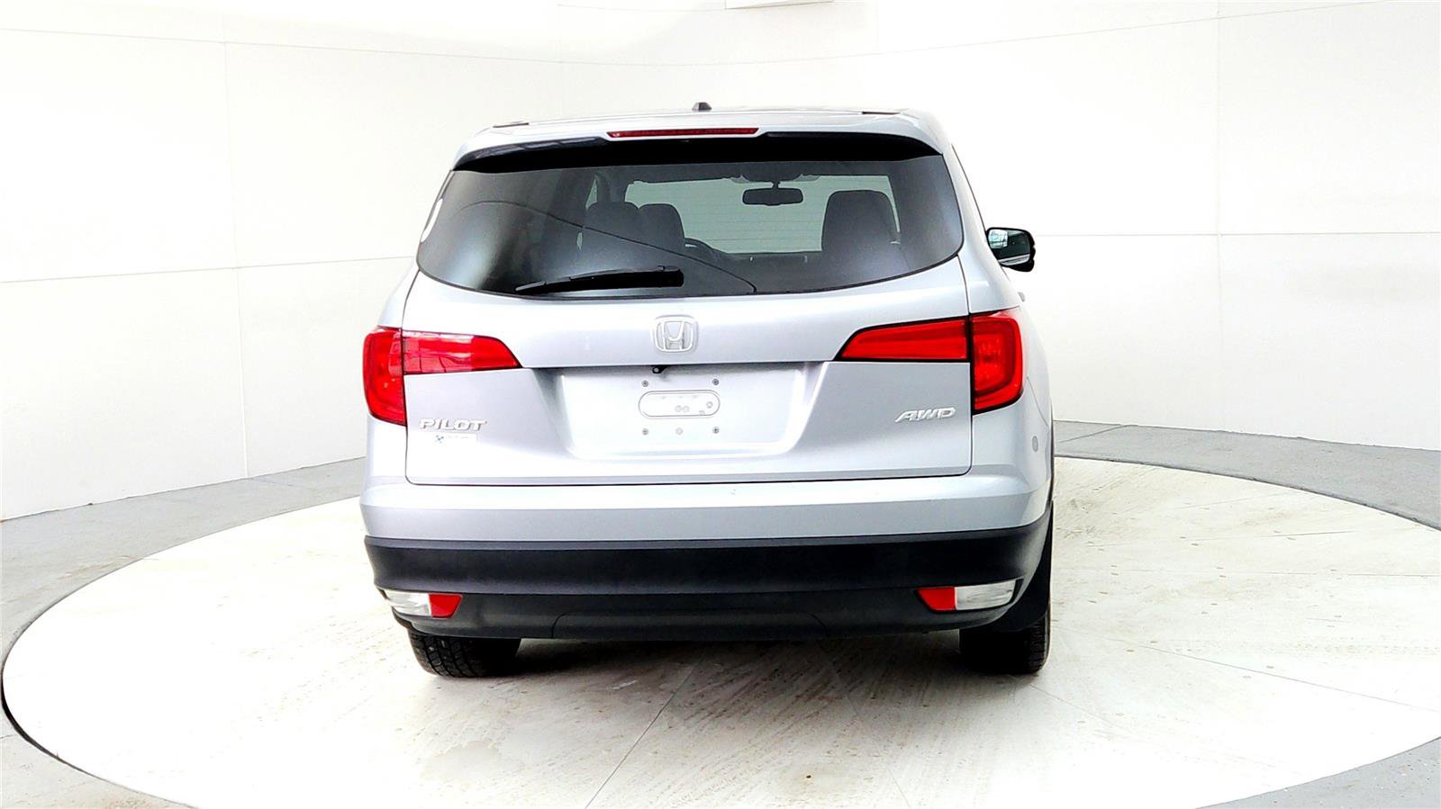 Used 2016 Honda Pilot EX-L image 5