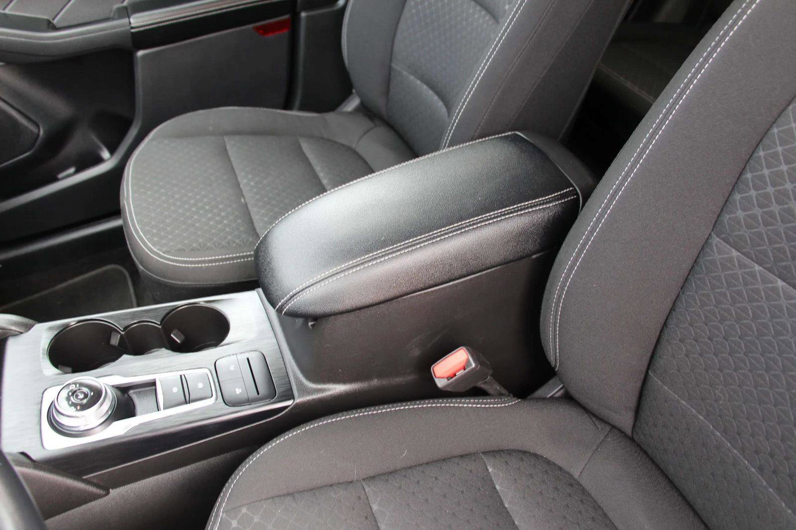 Used 2025 Ford Escape Active image 21