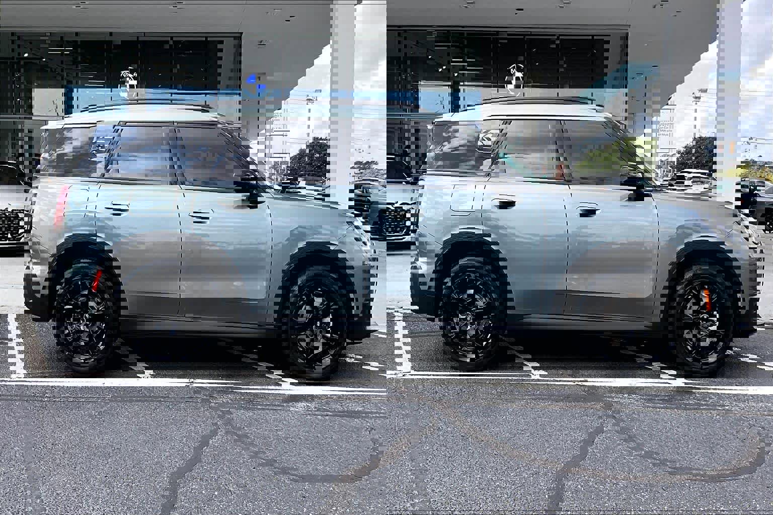 Used 2025 MINI Cooper Countryman S w/ Comfort Package Max image 34