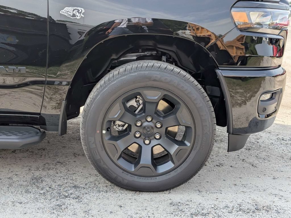 New 2026 RAM 1500 Express AWD/4WD image 12