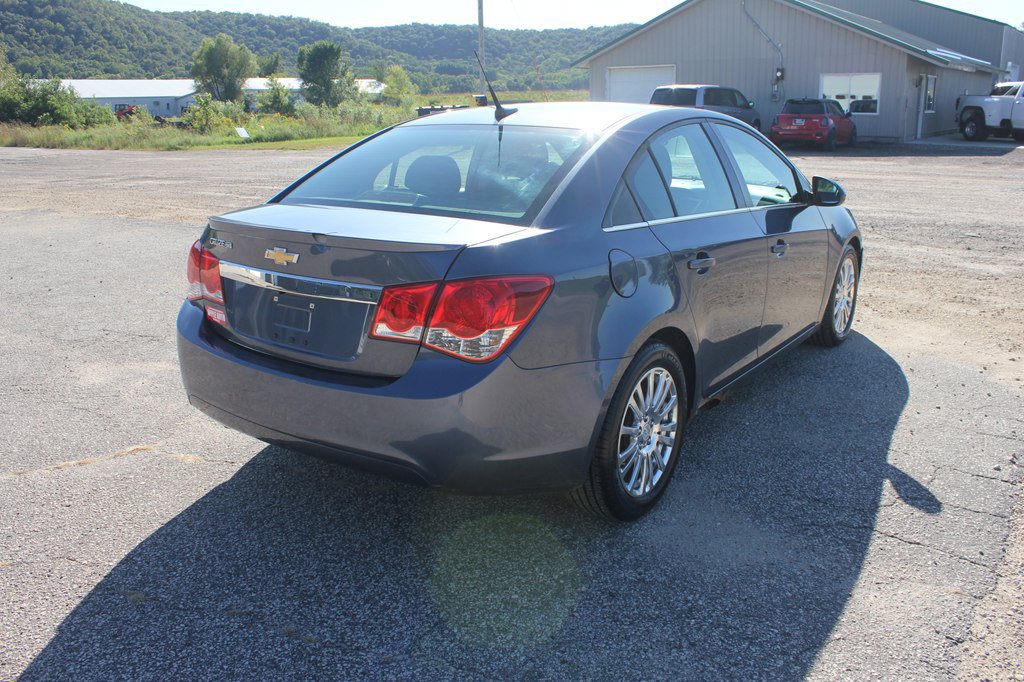 Used 2013 Chevrolet Cruze Eco FWD image 5