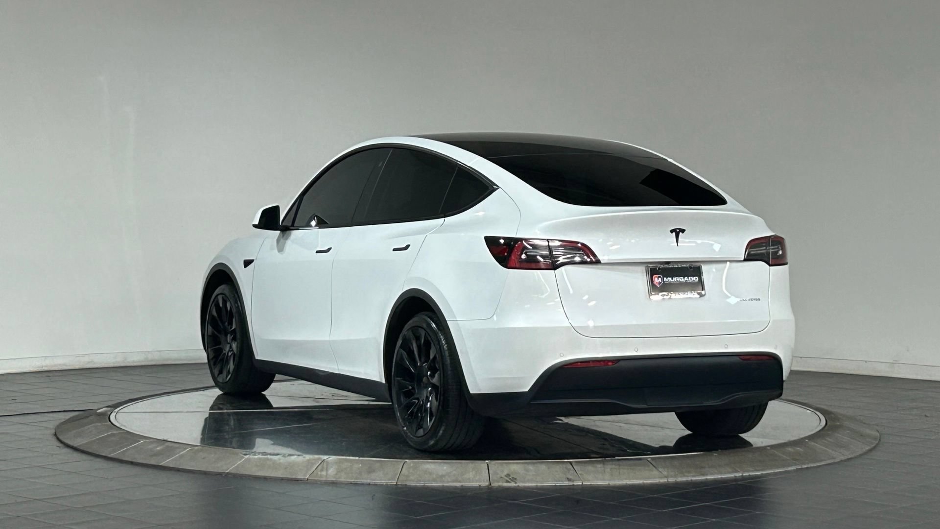 Used 2022 Tesla Model Y Long Range AWD/4WD image 7