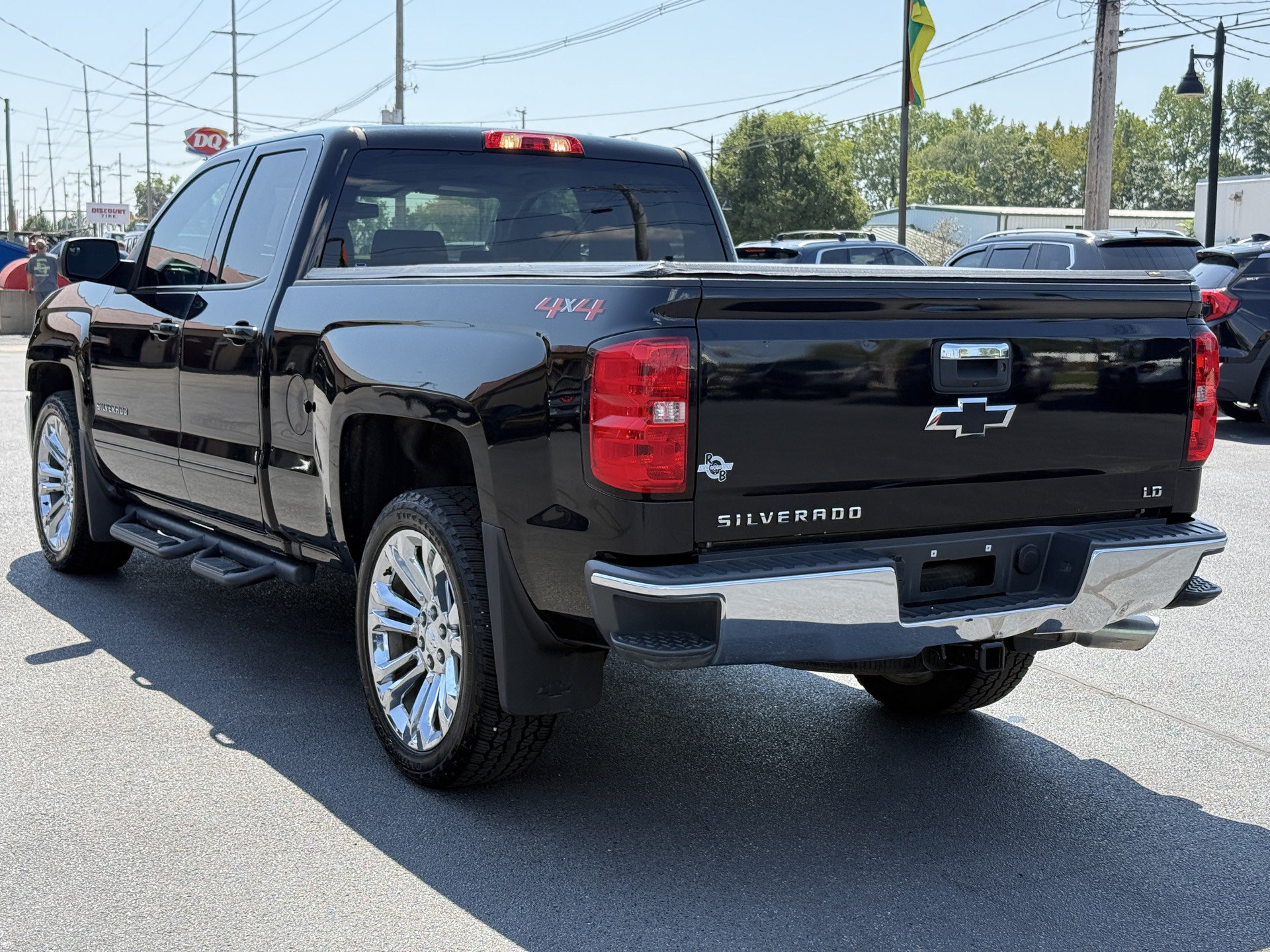 Used 2019 Chevrolet Silverado 1500 LT w/ All Star Edition AWD/4WD image 6