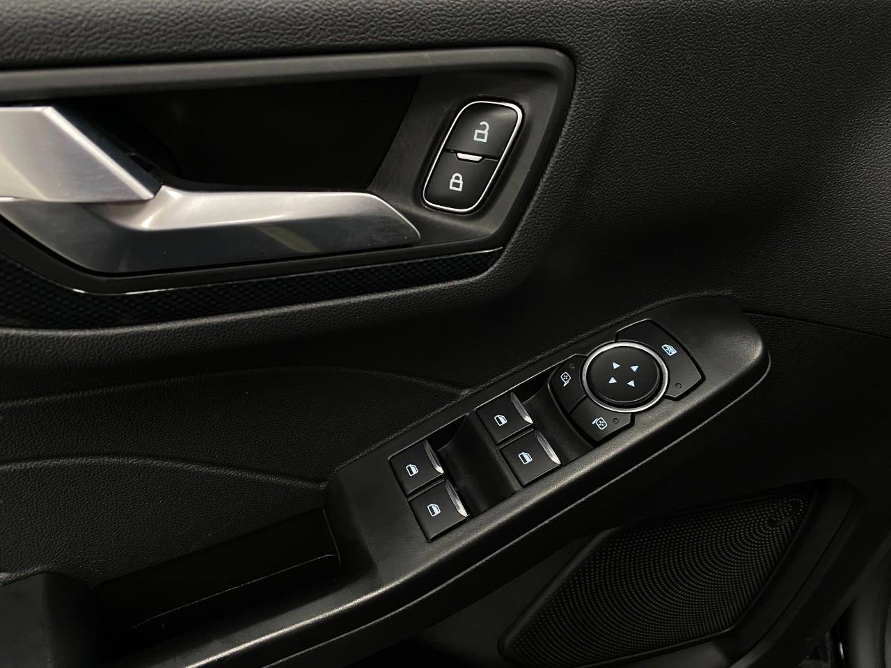 Used 2025 Ford Escape ST-Line AWD/4WD image 29