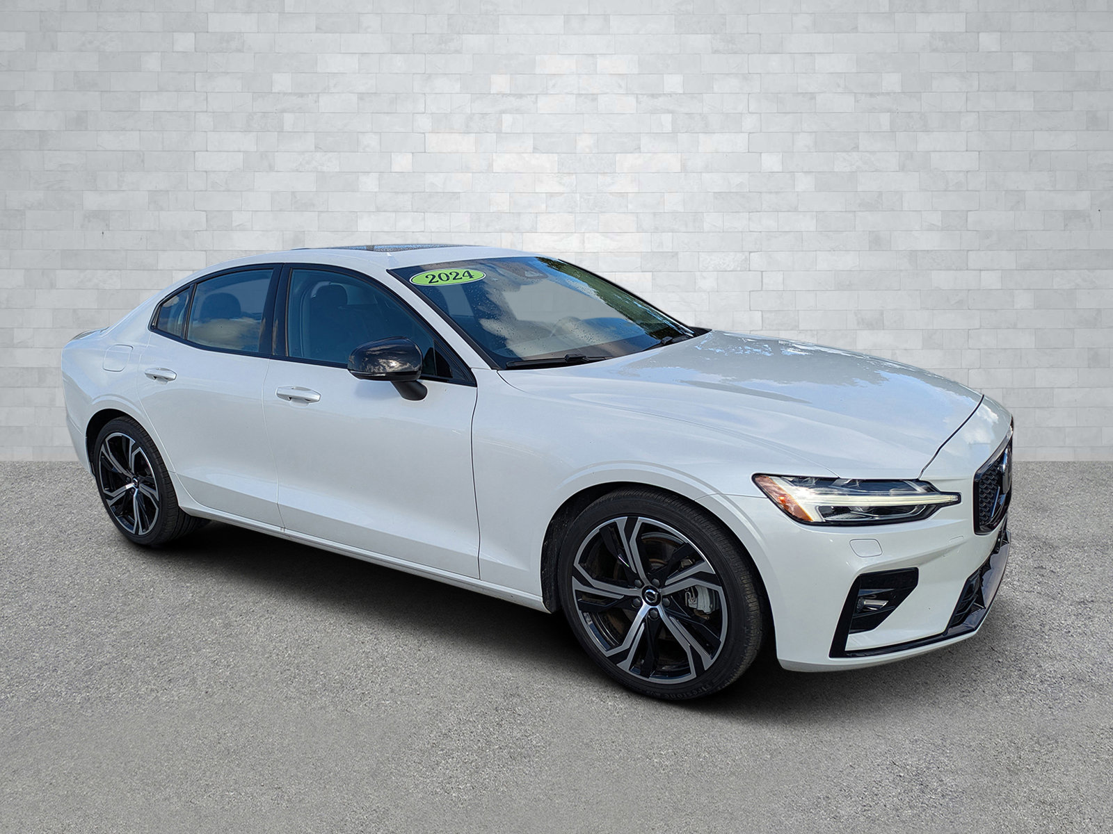 Used 2024 Volvo S60 B5 Core