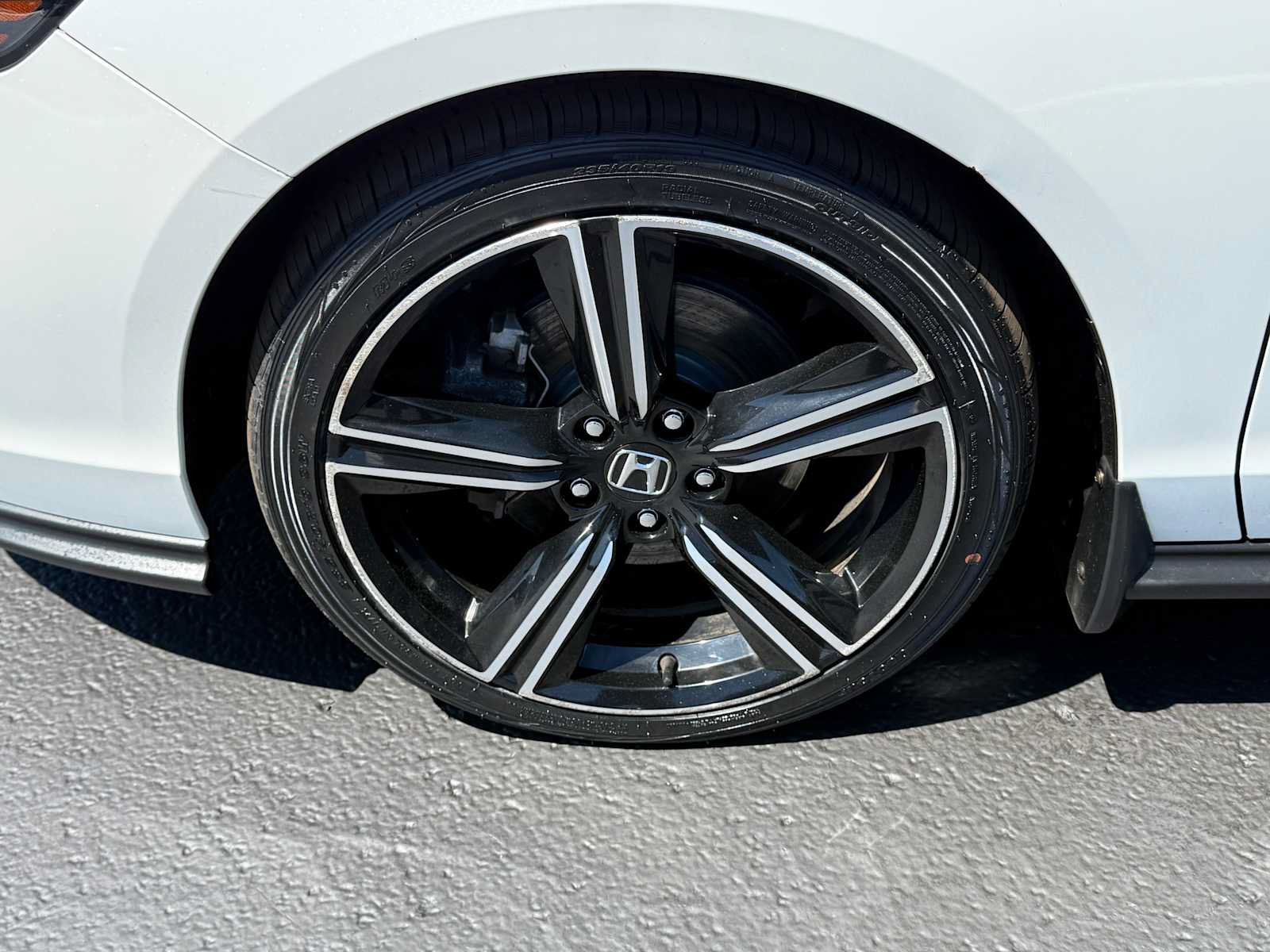 Used 2023 Honda Accord Sport image 10