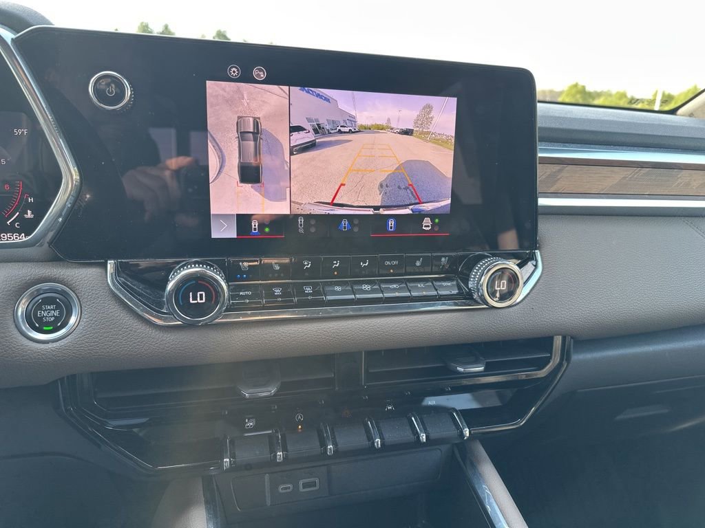 Used 2023 GMC Canyon Denali AWD/4WD image 10