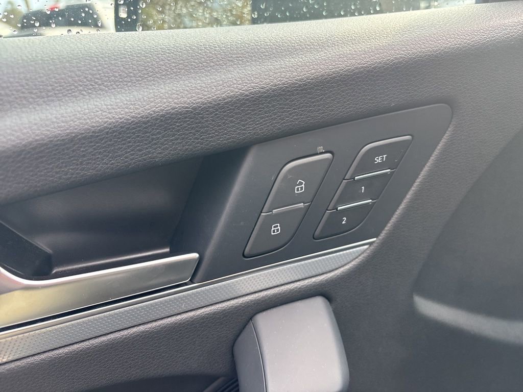 Used 2024 Audi Q5 2.0T Premium Plus image 11