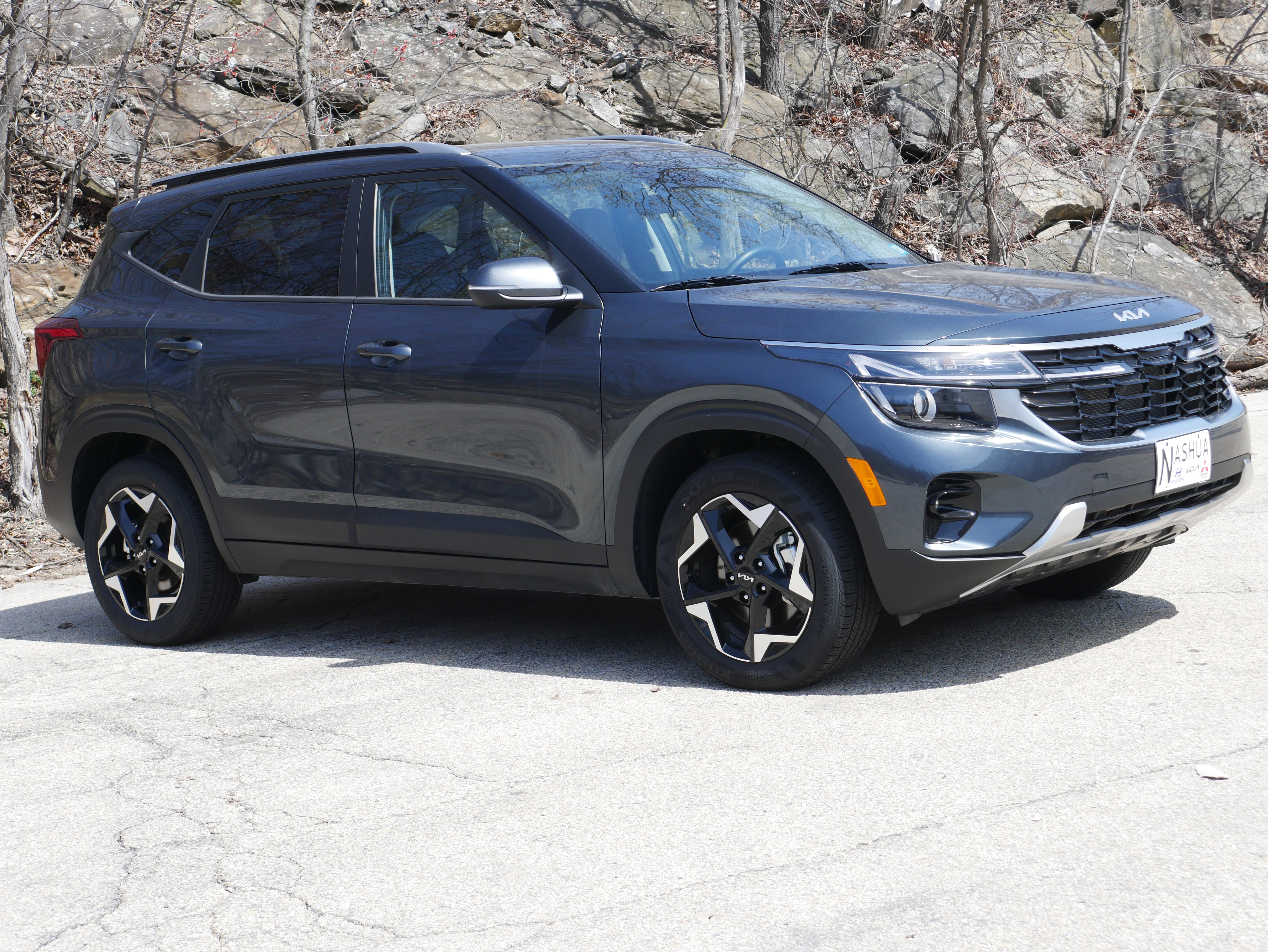 Certified 2025 Kia Seltos S AWD/4WD image 8