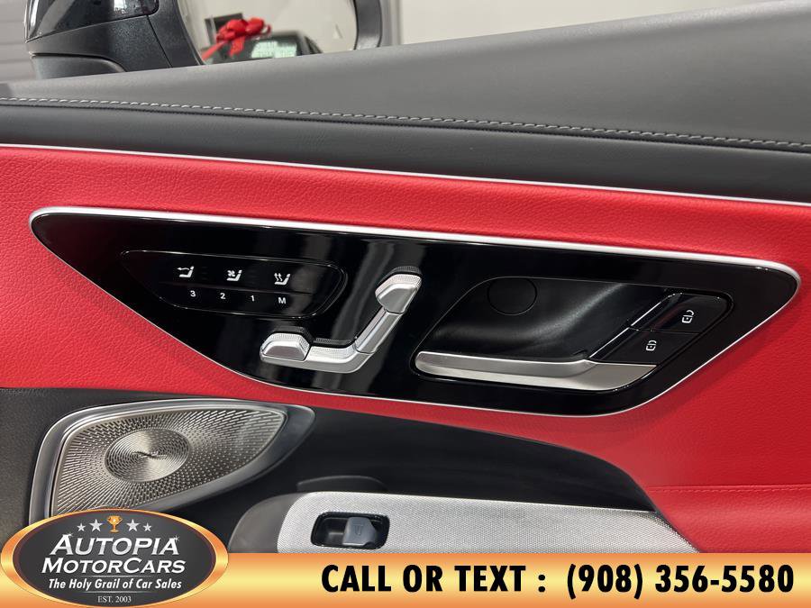 Used 2024 Mercedes-Benz CLE 450 4MATIC Cabriolet image 15