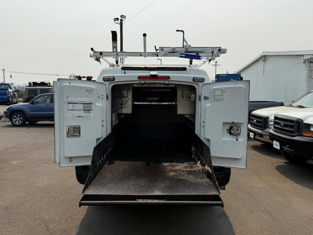 Used 2019 Ford F350 XL w/ Power Equipment Group AWD/4WD image 11