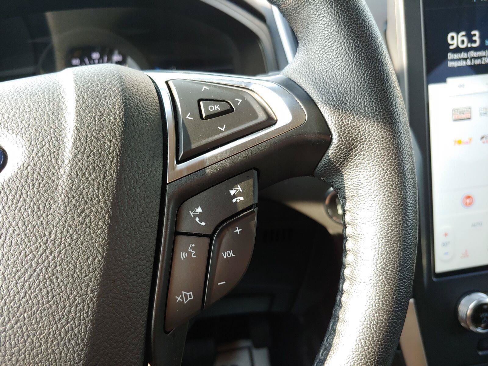 Used 2023 Ford Edge SEL w/ Convenience Package AWD/4WD image 19