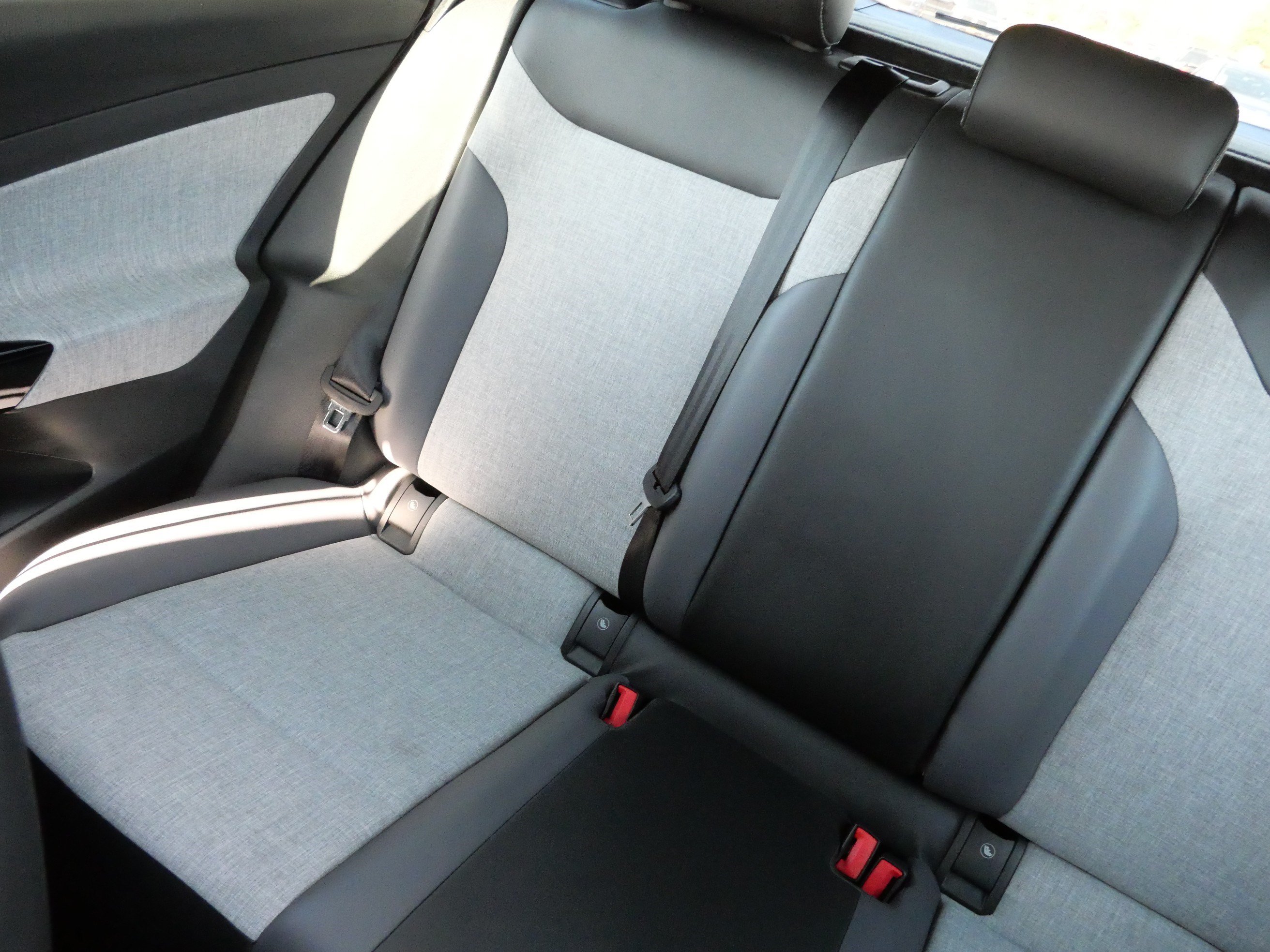 Certified 2024 Volkswagen ID.4 Pro AWD/4WD image 12