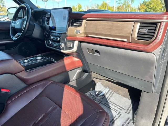 Used 2024 Ford Expedition Max Limited image 17