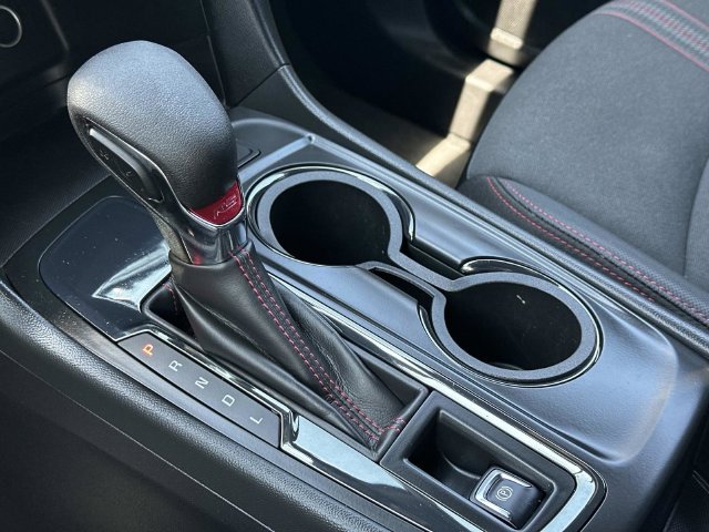 Used 2023 Chevrolet Equinox RS FWD image 33
