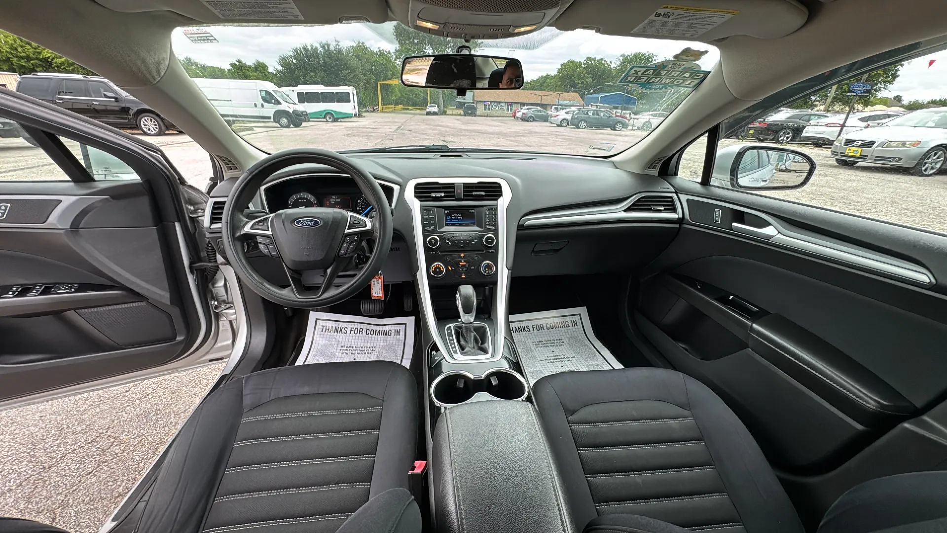 Used 2014 Ford Fusion SE FWD image 14