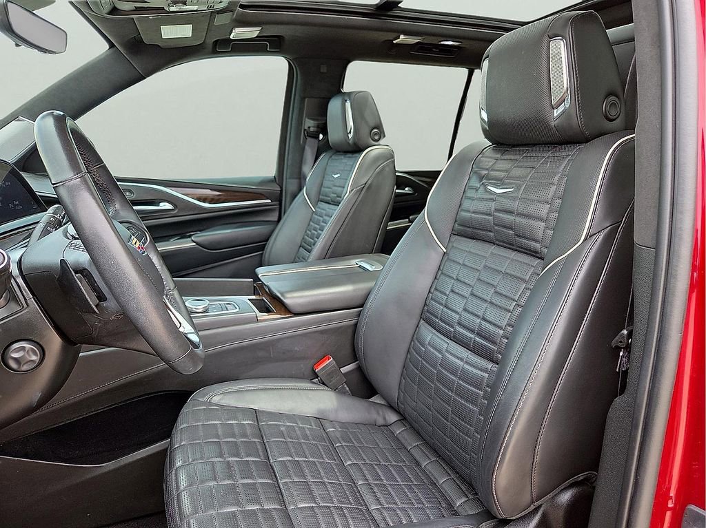 Used 2023 Cadillac Escalade Premium Luxury Platinum AWD/4WD image 15
