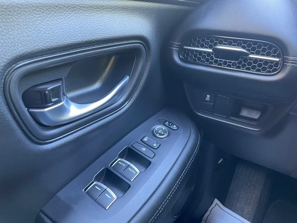 Certified 2024 Honda HR-V EX-L image 13