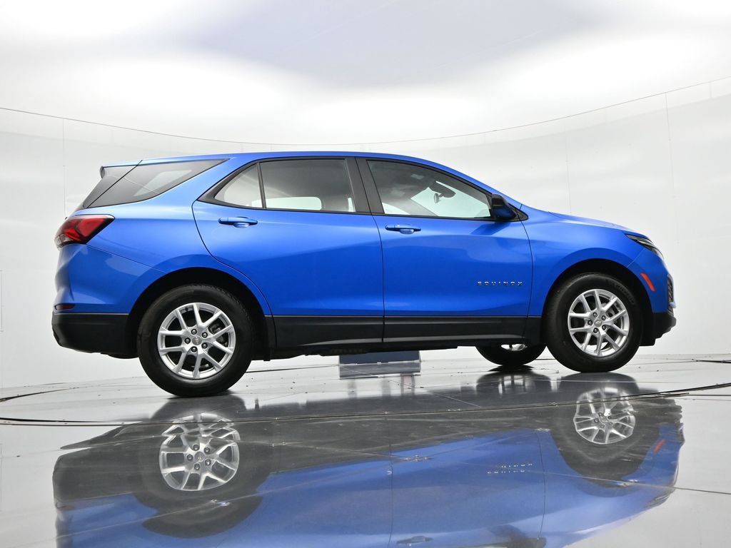 Used 2024 Chevrolet Equinox LS w/ LPO, Floor Liner Package FWD image 21