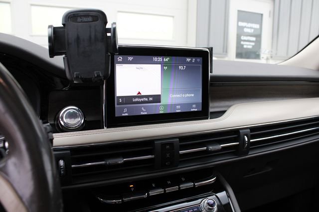 Used 2020 Lincoln Corsair Reserve w/ Equipment Group 201A image 17