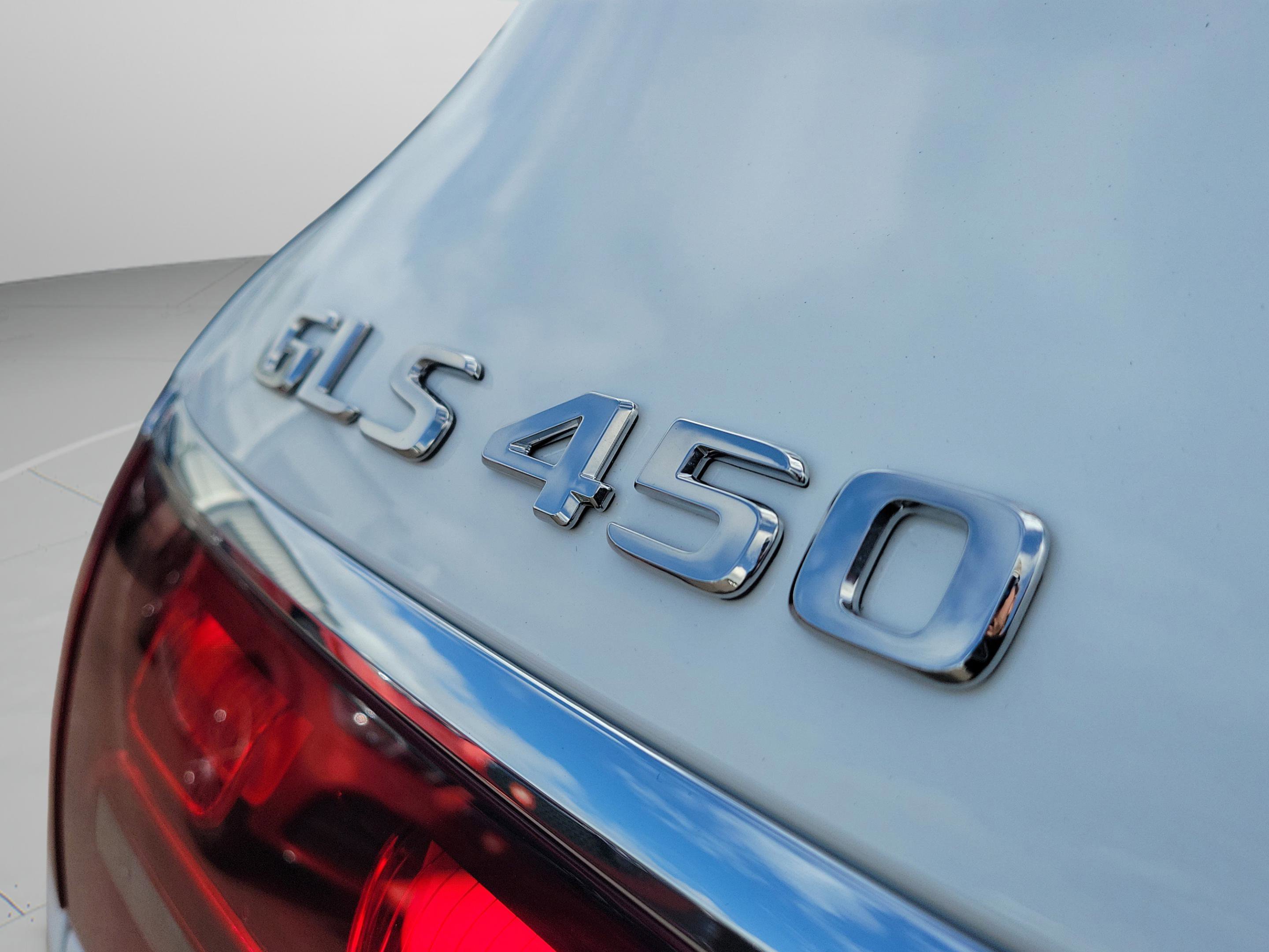 New 2026 Mercedes-Benz GLS 450 4MATIC image 31