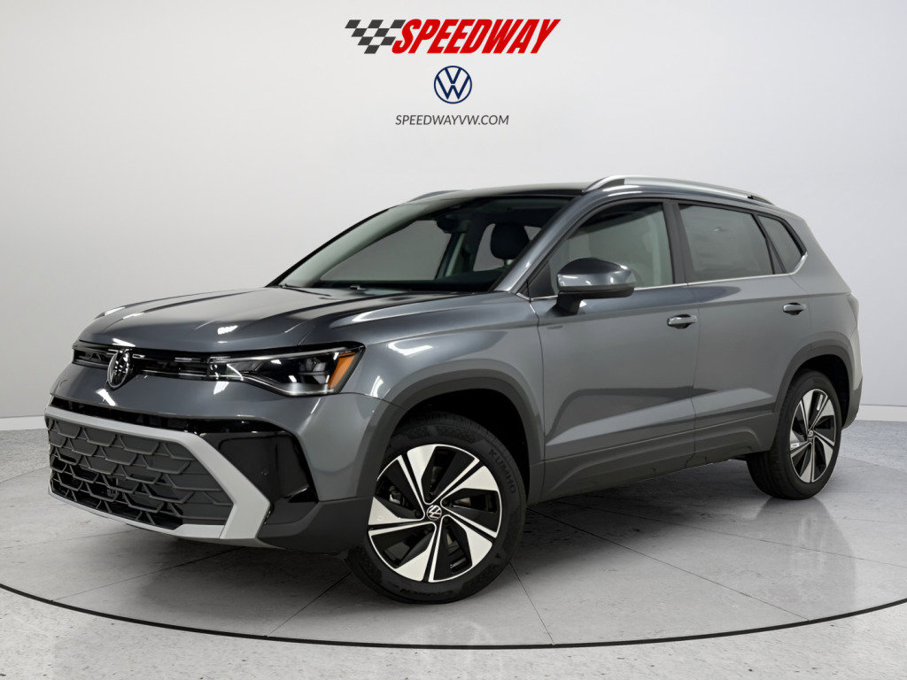 New 2025 Volkswagen Taos SE image 3
