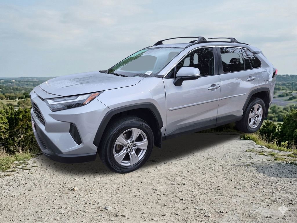 Used 2023 Toyota RAV4 XLE w/ Convenience Package image 3