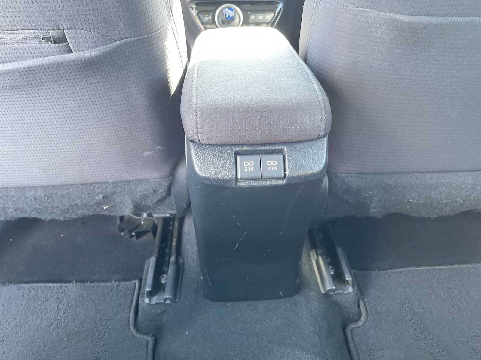 Used 2020 Toyota Prius Prime LE FWD image 24