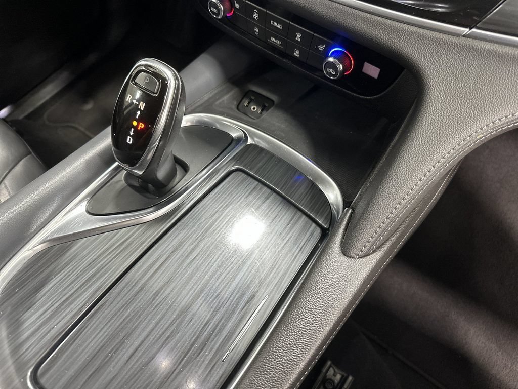 Used 2018 Buick Enclave Essence w/ Trailering Package AWD/4WD image 21