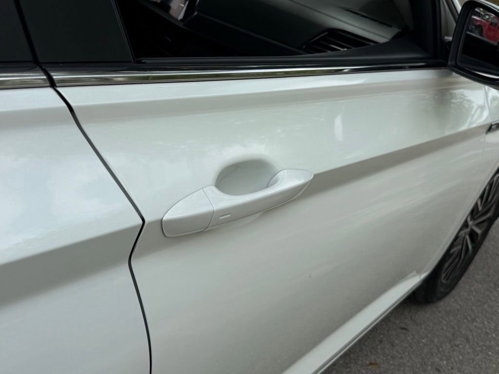 Used 2019 Volkswagen Jetta SEL w/ Cold Weather Package image 33