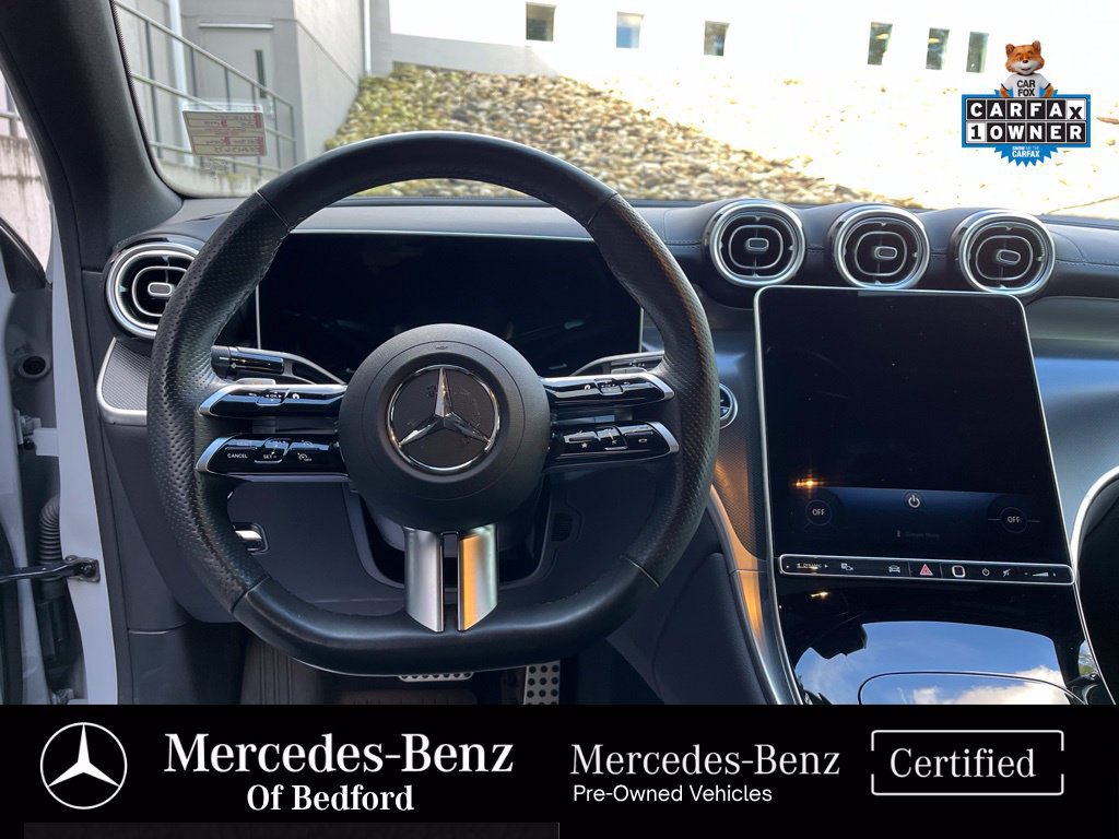 Used 2025 Mercedes-Benz GLC 300 4MATIC image 25