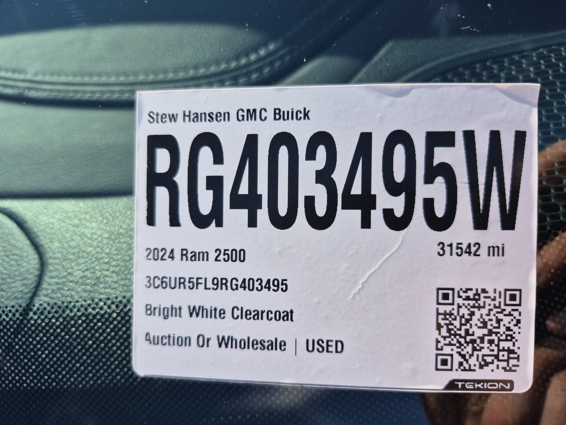 Used 2024 RAM 2500 Laramie w/ Safety Group AWD/4WD image 33