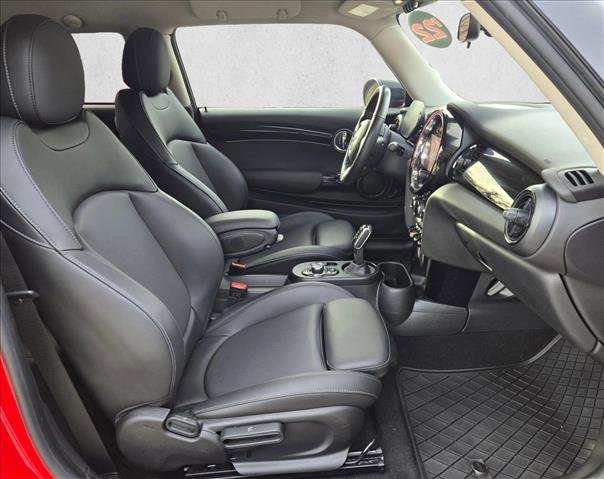Used 2022 MINI Cooper SE image 19