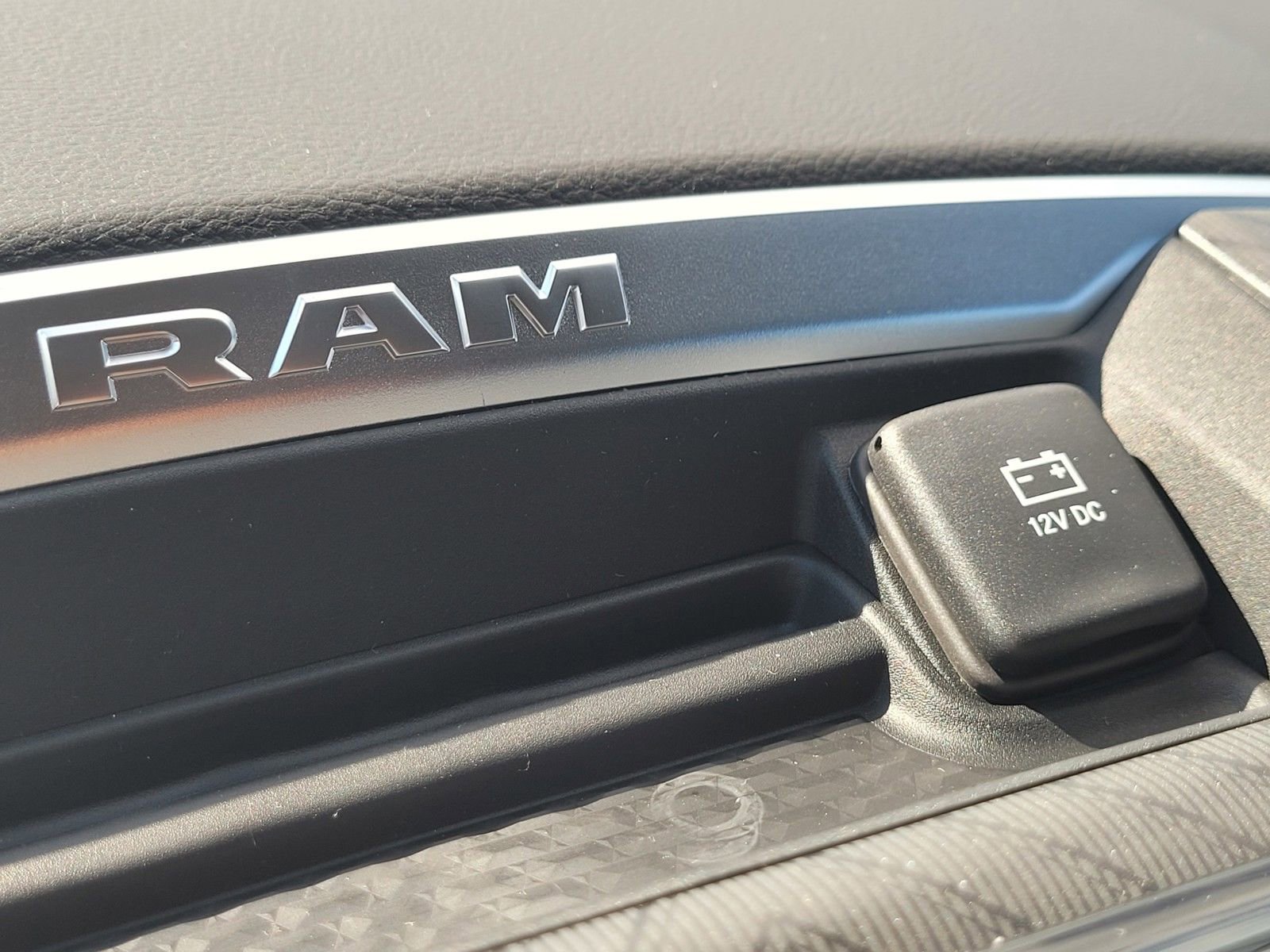 New 2026 RAM 1500 Big Horn AWD/4WD image 15