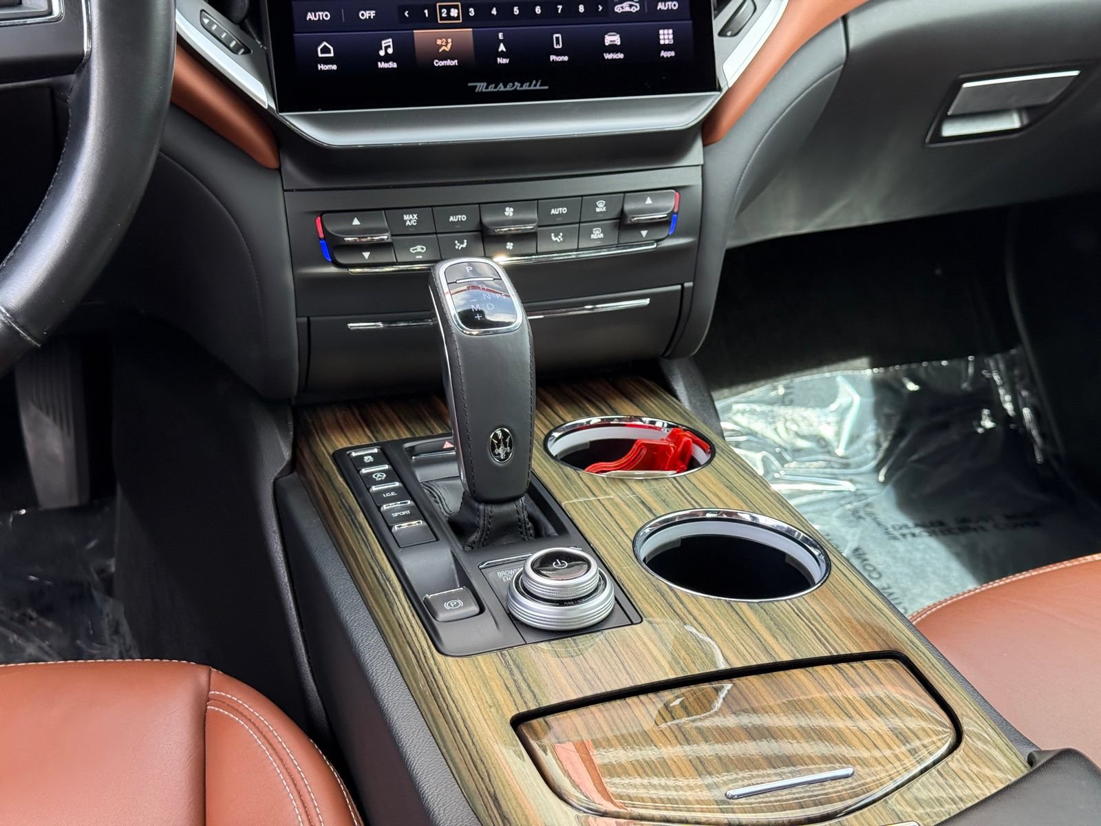 Used 2021 Maserati Ghibli S GranLusso RWD image 28