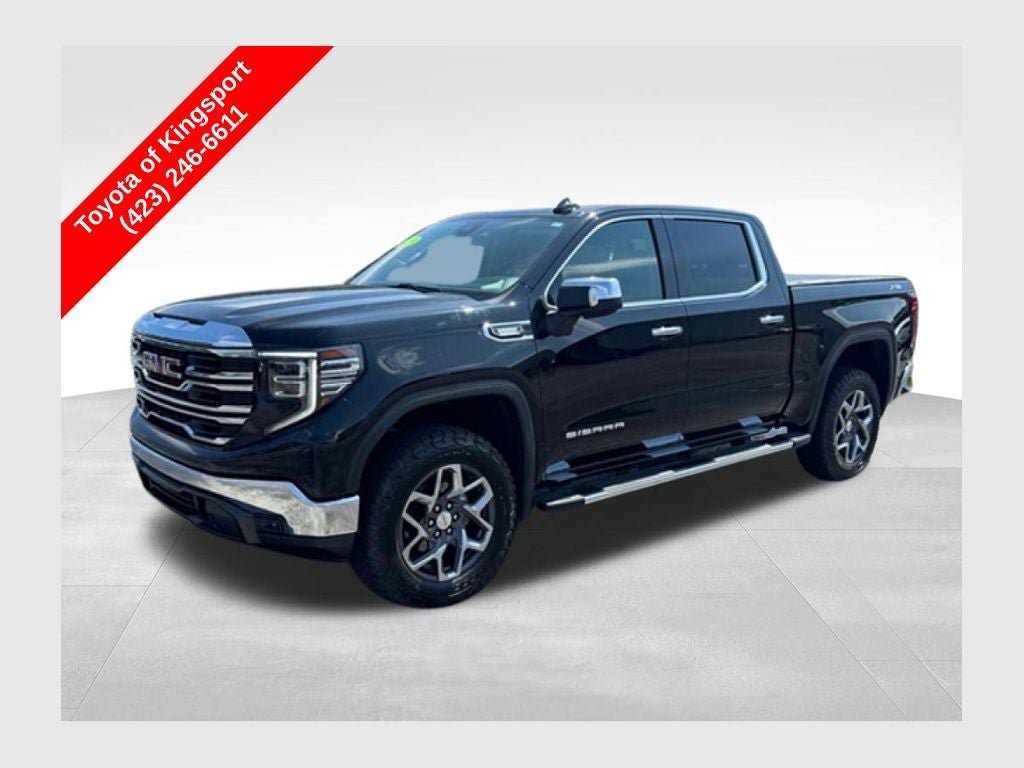 Used 2023 GMC Sierra 1500 SLT w/ SLT Premium Package AWD/4WD image 1
