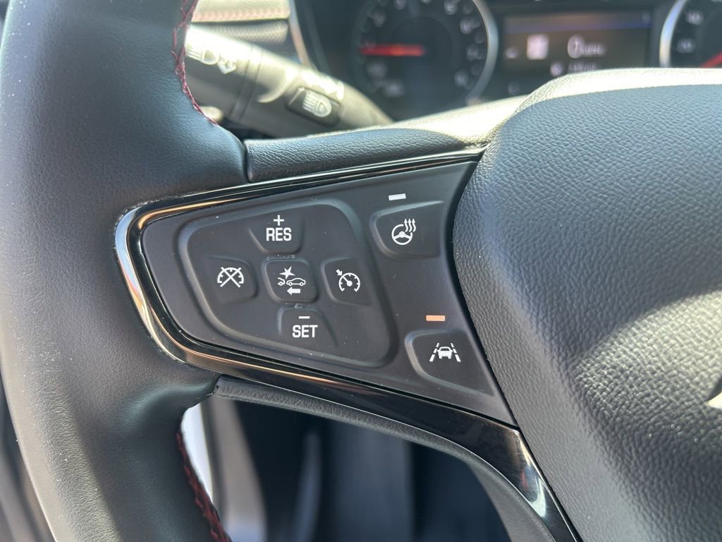 Used 2023 Chevrolet Equinox RS w/ RS Leather Package FWD image 26