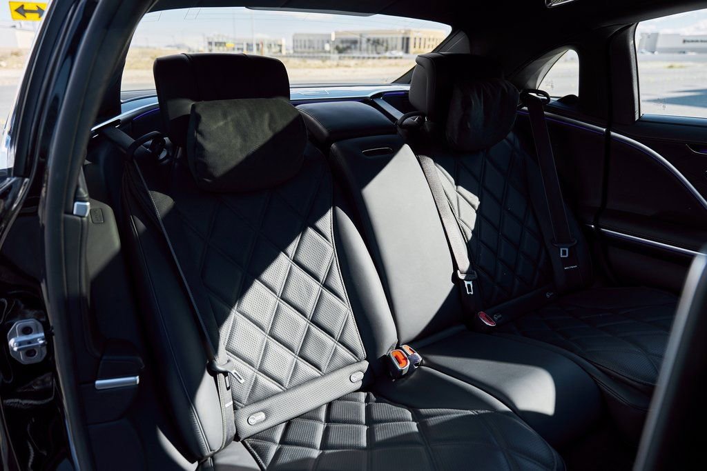 Used 2025 Mercedes-Benz Maybach S 580 4MATIC image 34