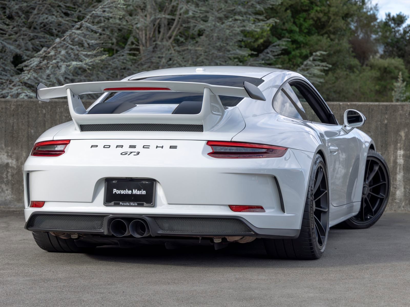 Used 2018 Porsche 911 GT3 image 11