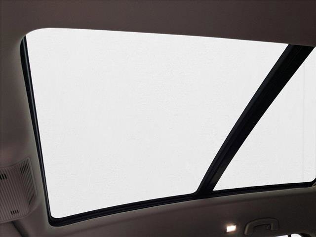 New 2025 Volkswagen Atlas SEL image 5